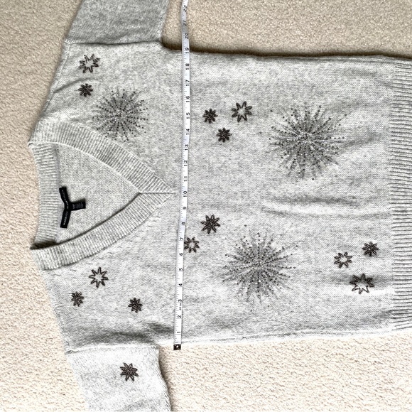 WHBM sweater with gorgeous beaded embroidery - Picture 6 of 8